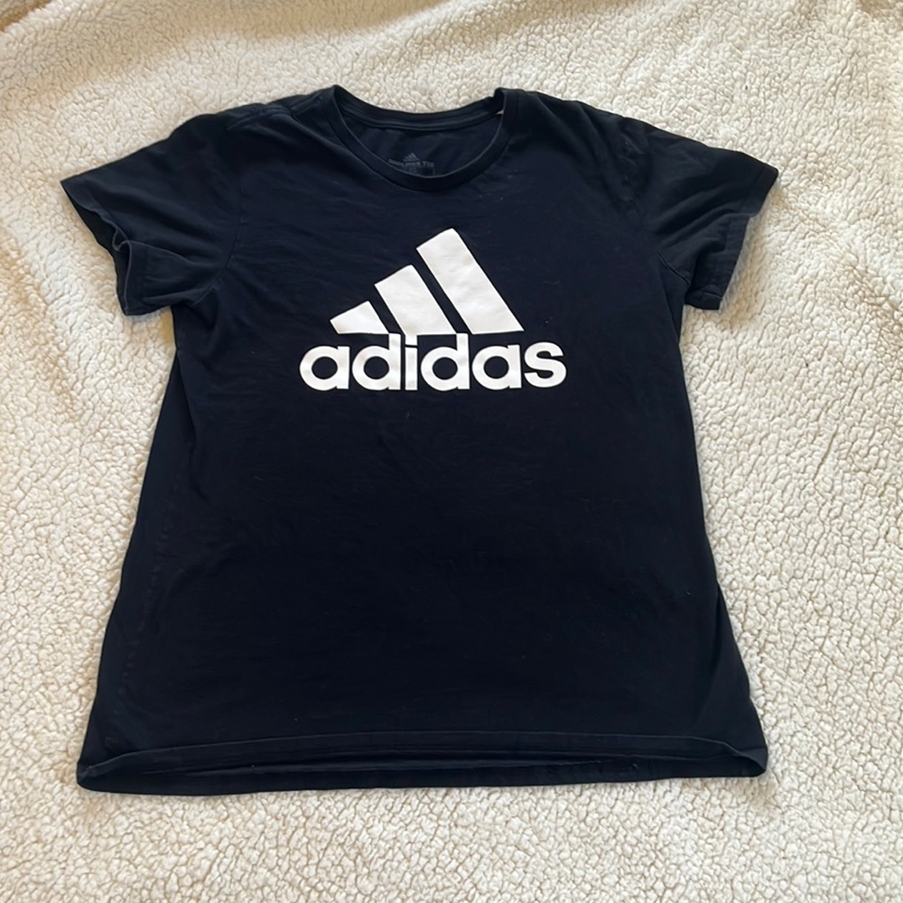 ADIDAS tee